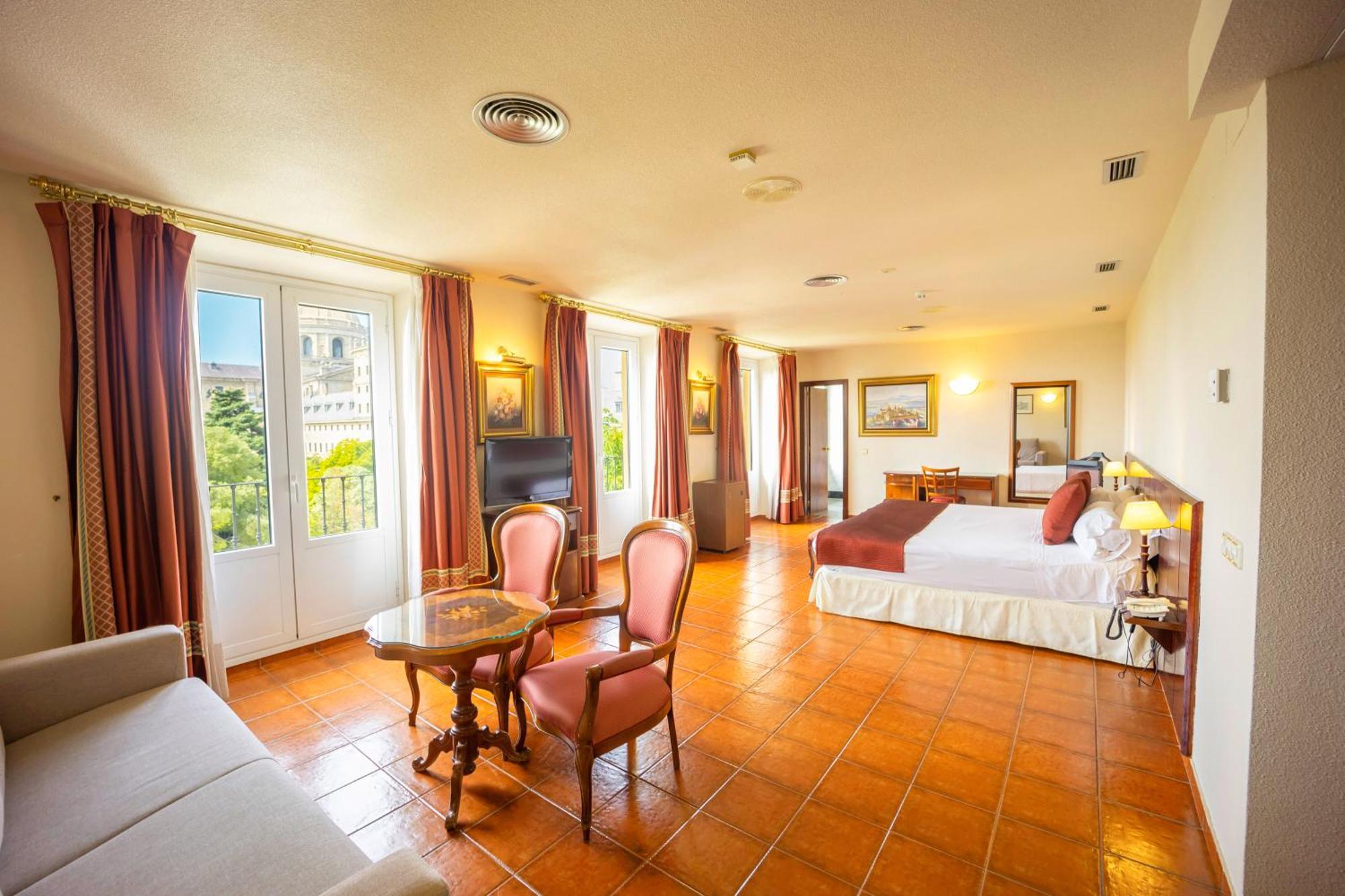 Hotel Florida San Lorenzo de El Escorial Zewnętrze zdjęcie